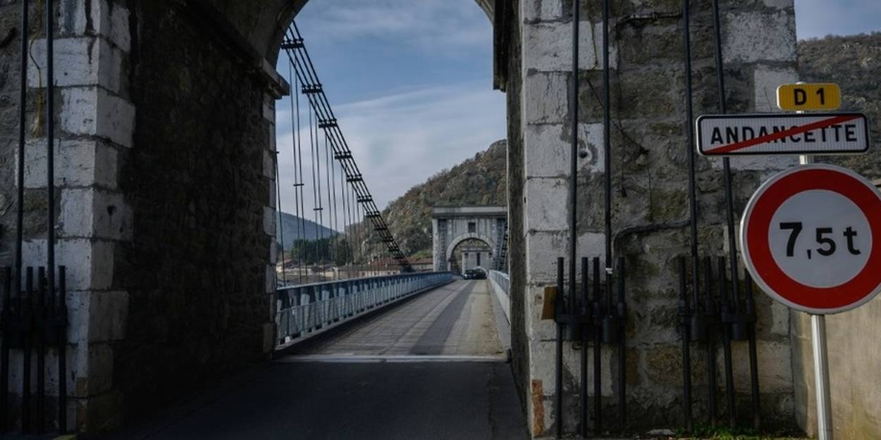 Ardèche. Le pont entre Andance et Andancette rouvre partiellement aux  véhicules