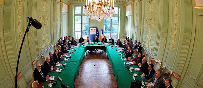 Reunion de concertation a Paris le 7 janvier 2020.
