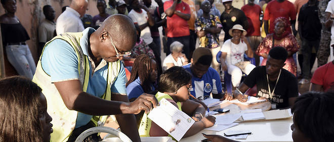 L'Afrique vit au rythme des elections. La derniere de l'annee 2019 a eu lieu en Guinee-Bissau le 30 decembre. Les populations etaient mobilises pour elire leur futur president. 
