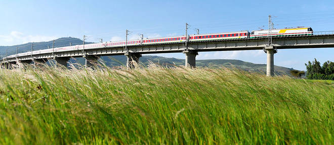 La liaison ferroviaire entre Addis-Abeba et Djibouti a ete ouverte en 2016.
