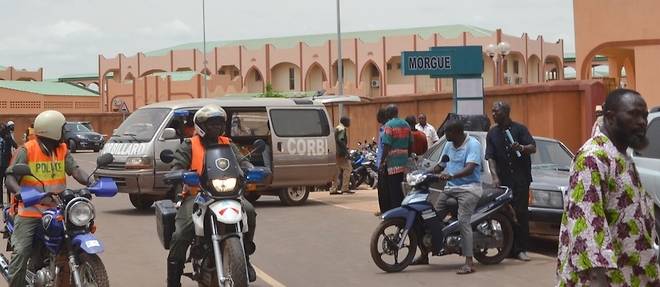 Les forces de l'ordre burkinabe ne parviennent pas a enrayer les violences djihadistes qui se multiplient dans une large partie du Burkina.
