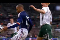 Main de Henry&nbsp;: le t&eacute;moignage fort de l'arbitre du France-Irlande de 2009