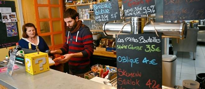 En Bretagne, des cafes associatifs font battre le coeur des villages