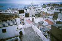  Baie d'Alger vue des terrasses de la Casbah. (Image d'illustration)
