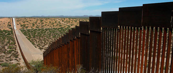 Ce mur, ardemment souhaite par Donald Trump, devrait couter 18,4 milliards de dollars (photo d'illustration).
