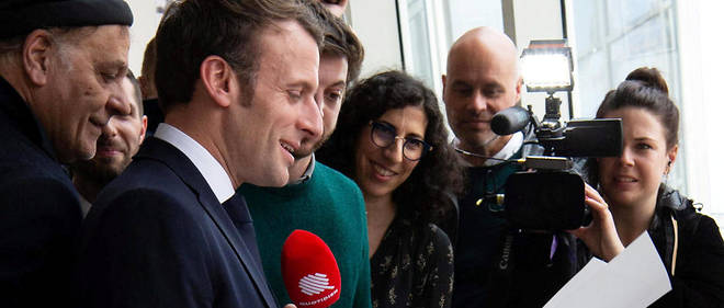 Emmanuel Macron est le premier president a se rendre a Angouleme depuis Francois Mitterrand.
