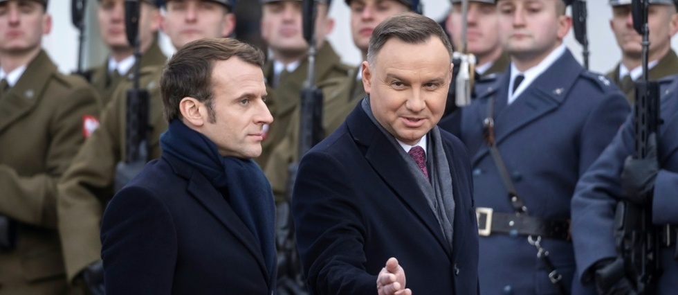 Apres deux ans de froid, Macron veut faire de la Pologne un allie