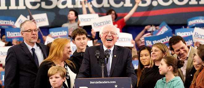 Bernie Sanders remporte plus de 26 % des voix dans le New Hampshire.
