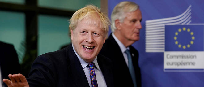 Le Premier ministre britannique Boris Johnson et Michel Barnier.
