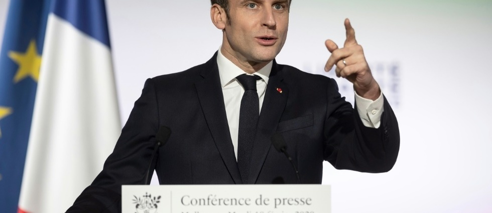 Emmanuel Macron sur le separatisme: la droite doute, la gauche decue