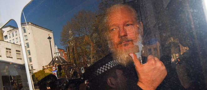 Detenu a Belmarsh, dans le sud de Londres depuis son arrestation en avril 2019 a l'ambassade d'Equateur, Julian Assange est reclame par Washington.
