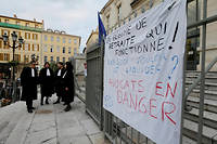 R&eacute;forme des retraites&nbsp;: des avocats bloquent le tribunal de Paris