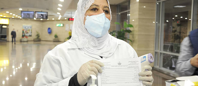 Le ministere egyptien de la Sante a declare dimanche que 1 443 personnes avaient ete testees jusqu'a present pour le nouveau coronavirus, dont une seule a ete testee positive.
