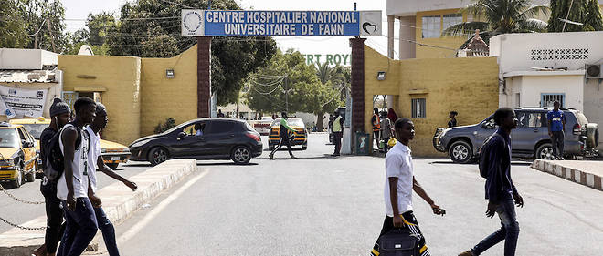 Le ministre senegalais de la Sante Abdoulaye Diouf Sarr a confirme ce lundi 2 mars le premier cas de contamination au coronavirus au Senegal. 
