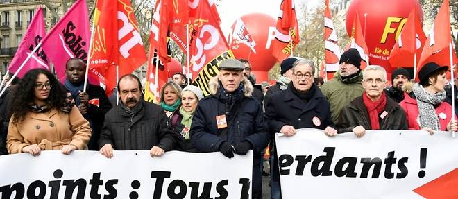 Recours au 49-3: l'intersyndicale appelle a des mobilisations partout en France mardi
