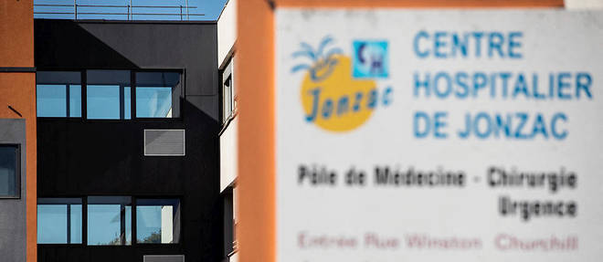A Jonzac, en Charente-Maritime, Joel Le Scouarnec, ancien chirurgien, est accuse de plusieurs viols sur des patientes mineures. 
