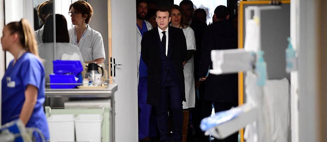 Emmanuel Macron a la Pitie-Salpetriere.
