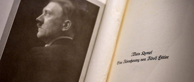 Quelques editions de << Mein Kampf >> sont encore disponibles sur Amazon (illustration).
