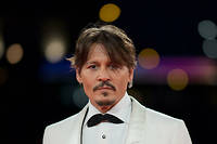 Johnny Depp violent&nbsp;? Son ex Winona Ryder prend sa d&eacute;fense