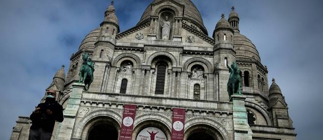 Fermeture de la basilique du Sacre-Coeur a Paris, une premiere