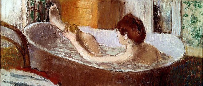 << Femme dans son bain s'epongeant la jambe >>, pastel d'Edgar Degas, 1883. 
