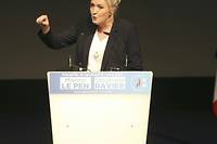 Marine Le Pen demande &agrave; l'Europe &quot;d'inverser&quot; sa politique migratoire