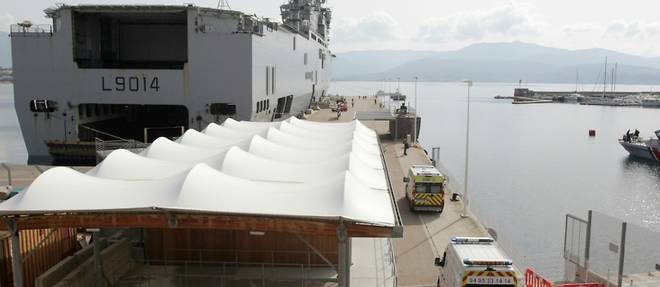 Coronavirus: 12 malades evacues de Corse par un navire militaire