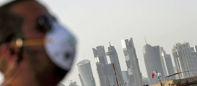 Dans le Golfe, la double peine des travailleurs immigres face au virus
