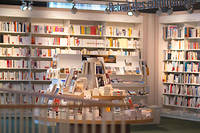 La&nbsp;librairie Payot de Lausanne rouvre pour livrer en ligne