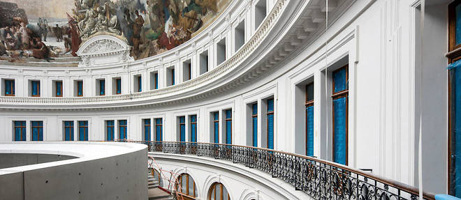 L'interieur de la Bourse de commerce-Pinault Collection.
