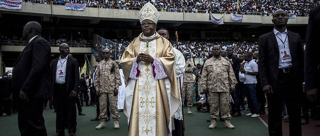 L'archeveque de Kinshasa, Fridolin Ambongo. 

