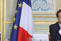 Le confinement fait craquer le duo Macron-Philippe