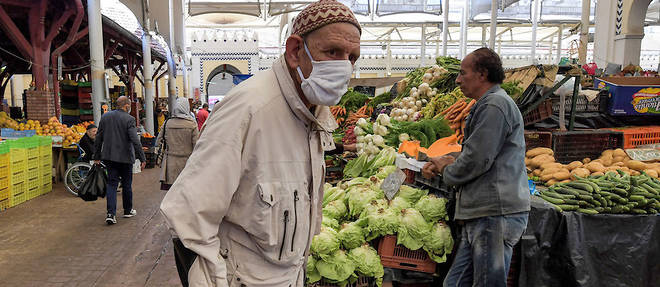 La crise sanitaire du Covid-19 a ajoute aux difficultes economiques de la Tunisie. 
