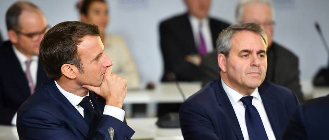 Emmanuel Macron et Xavier Bertrand en novembre 2019. 
