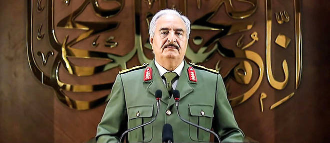 Dans un discours sur sa chaine de television Libya al-Hadath, le marechal Haftar a declare que son << armee >> etait << fiere d'etre mandatee pour mener a bien la tache historique >> de diriger la Libye. 
