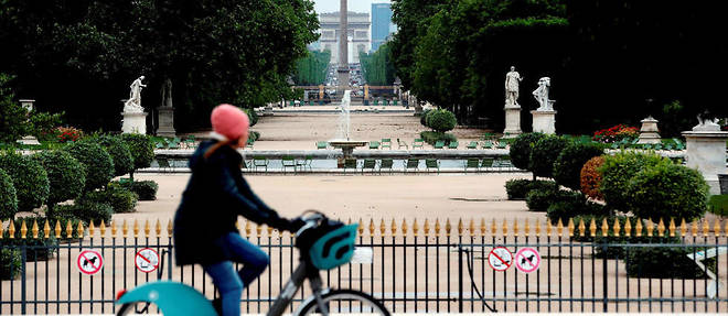 Les parcs et jardins parisiens restent fermes jusqu'a nouvel ordre.  
