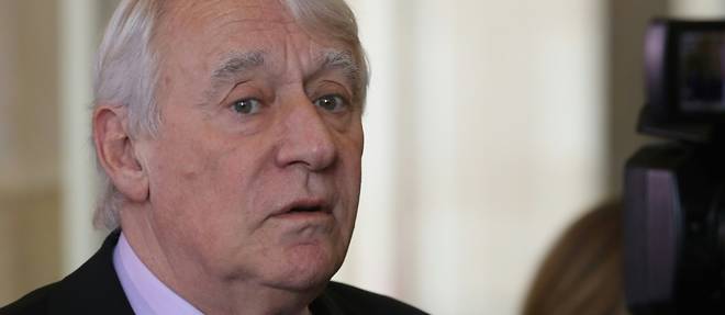 Claude Goasguen, figure tempetueuse de la droite parisienne, meurt a 75 ans