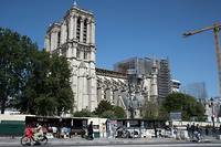 R&eacute;ouverture &agrave; Paris du parvis de Notre-Dame