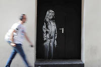 Une &oelig;uvre attribu&eacute;e &agrave; Banksy, vol&eacute;e au Bataclan en 2019, r&eacute;appara&icirc;t&nbsp;en Italie