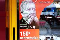 À Carmaux, vieille affiche célébrant le 150e anniversaire de la naissance de Jean Jaurès. 
