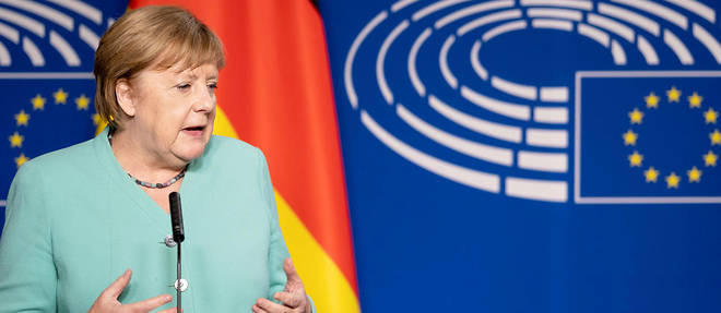 La chanceliere est venue devant le Parlement europeen pour lancer la presidence allemande de l'UE, qui s'achevera en decembre.

