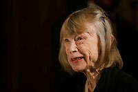 L’Américaine Joan Didion à New York, en septembre 2012. Aujourd'hui âgée de 85 ans, elle est reconnue par ses pairs, notamment Bret Easton Ellis ou Jay McInerney, comme une écrivaine majeure.
