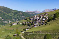 Saint-Véran, un village haut perché dans le Parc naturel régional du Queyras.
