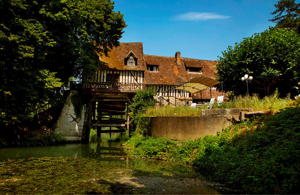 Le moulin d'Andé, une maison de la culture