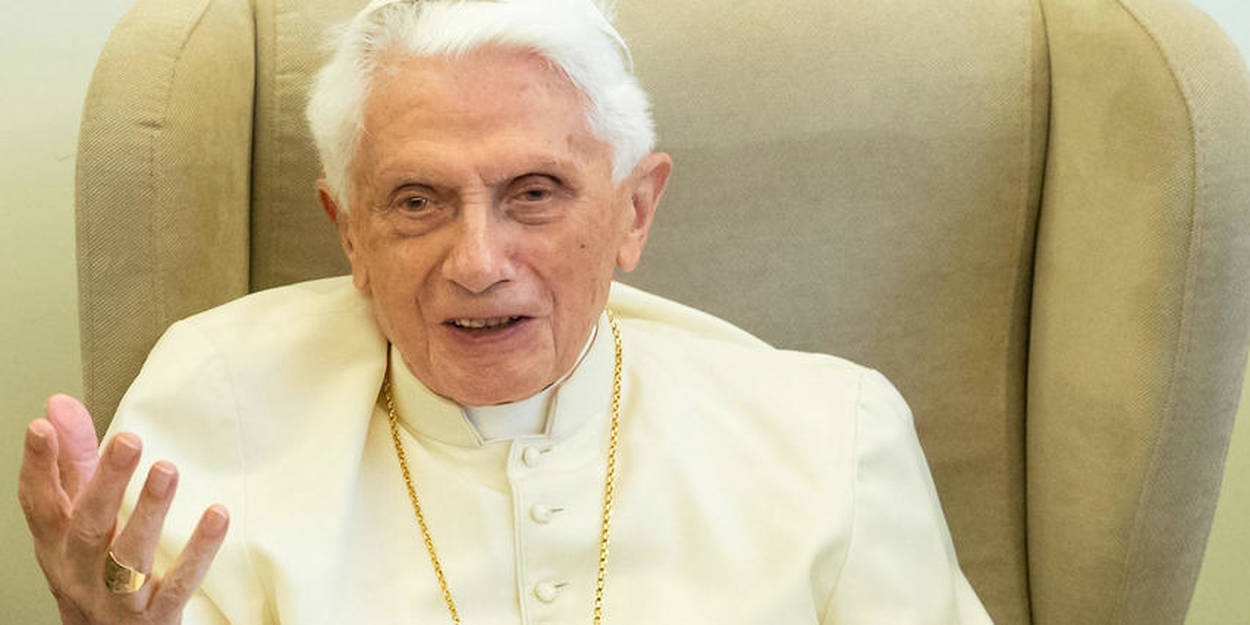 Benoit XVI, 93 ans, dont le visage révèle la fatigue d'une vie livrée à Dieu et au service du prochain (Photo) 20590837lpw-20590840-article-benoit-xvi-pape-sante-jpg_7263872_1250x625