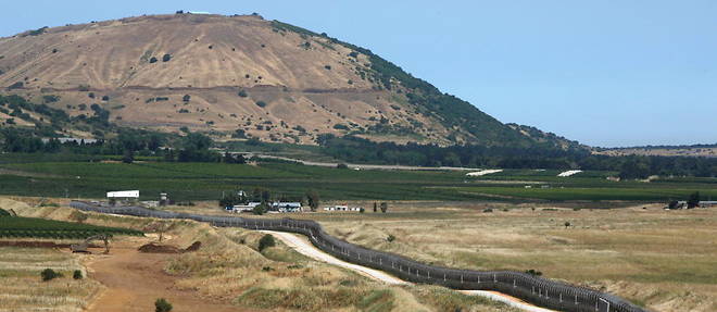 La frontiere entre la region annexee par Israel du Golan et la province syrienne de Qouneitra, en juin 2020.
