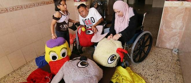 Gaza: des deguisements pour "une vie decente", malgre la pandemie