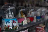 Paris&nbsp;: au&nbsp;bon&nbsp;souvenir&nbsp;des touristes