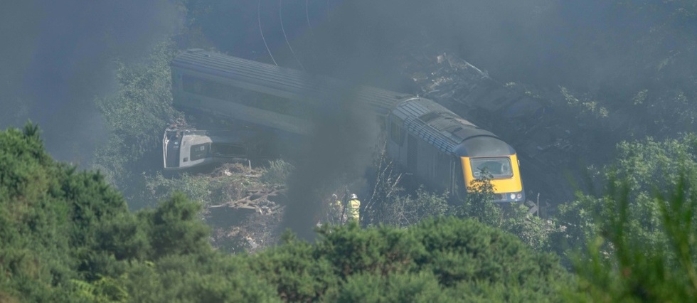 La securite du reseau ferroviaire britannique controlee apres le deraillement en Ecosse