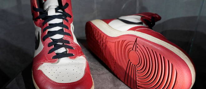 Une precedente paire de Air Jordan 1 s'etait vendue 560 000 dollars, a la mi-mai, ce qui constituait deja un record. (Illustration)
